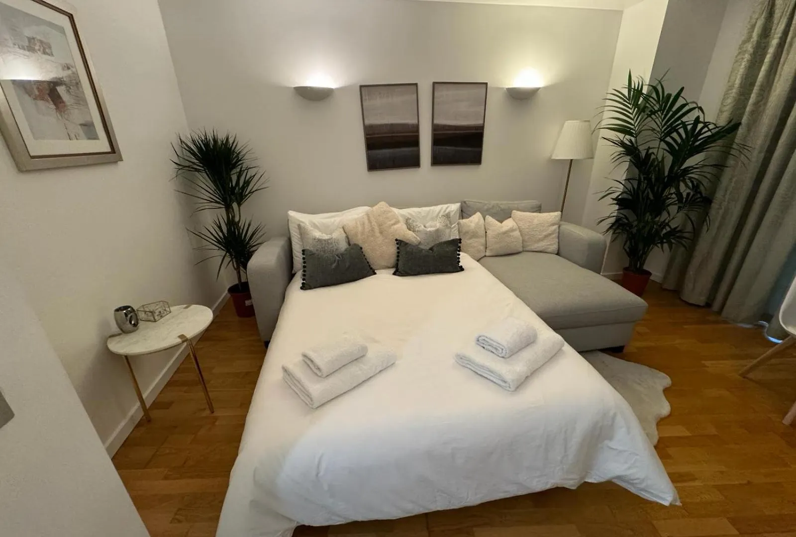 Luxury Apartment In Canary Wharf London