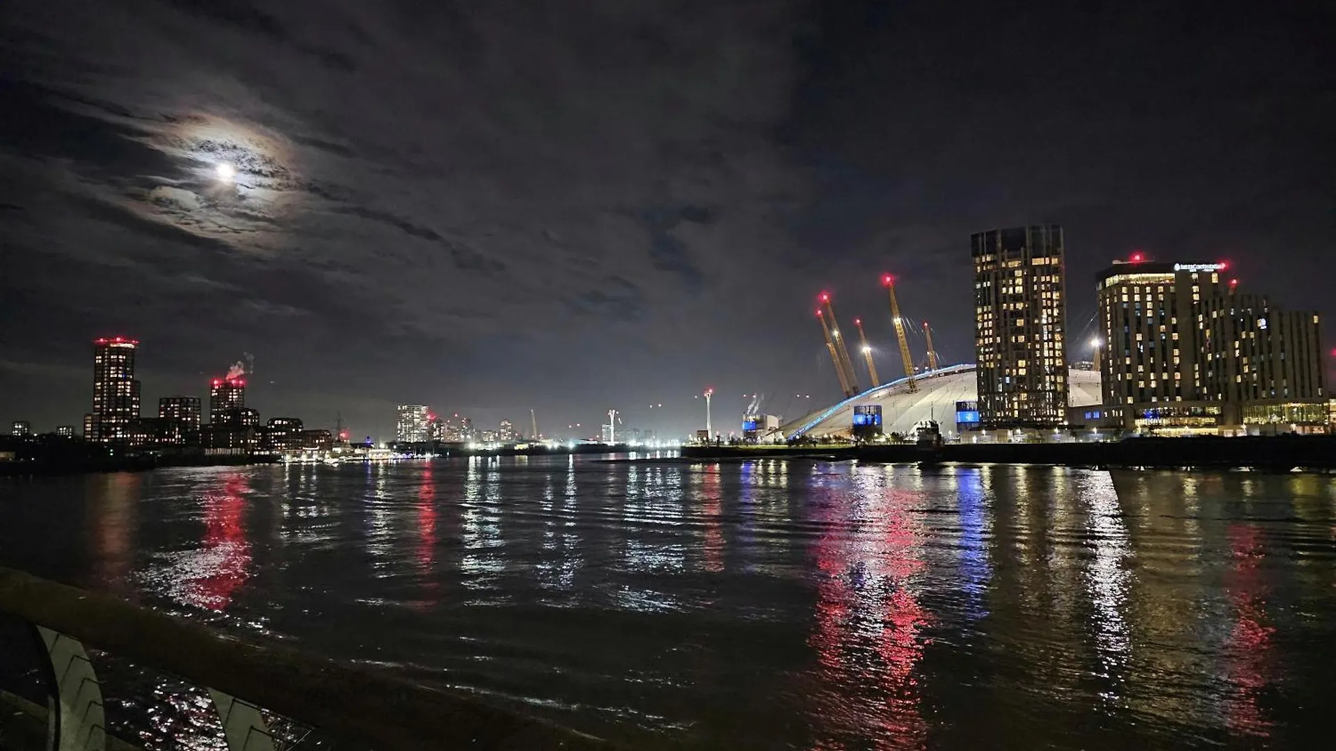 Luxury Apartment In Canary Wharf London United Kingdom
