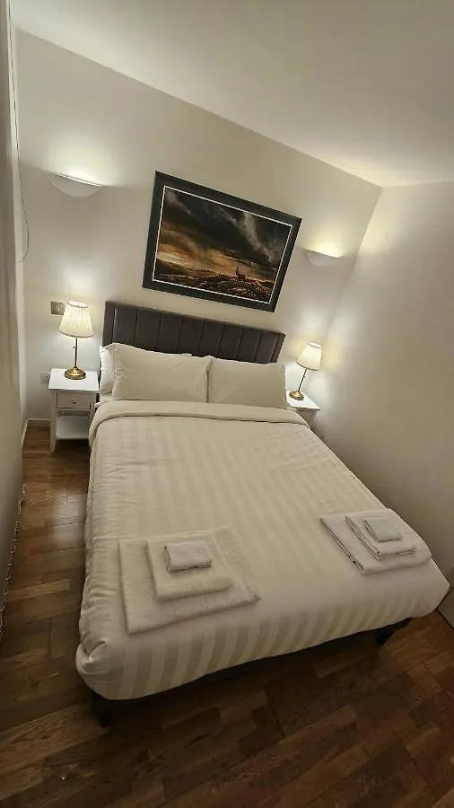 Luxury Apartment In Canary Wharf Londra