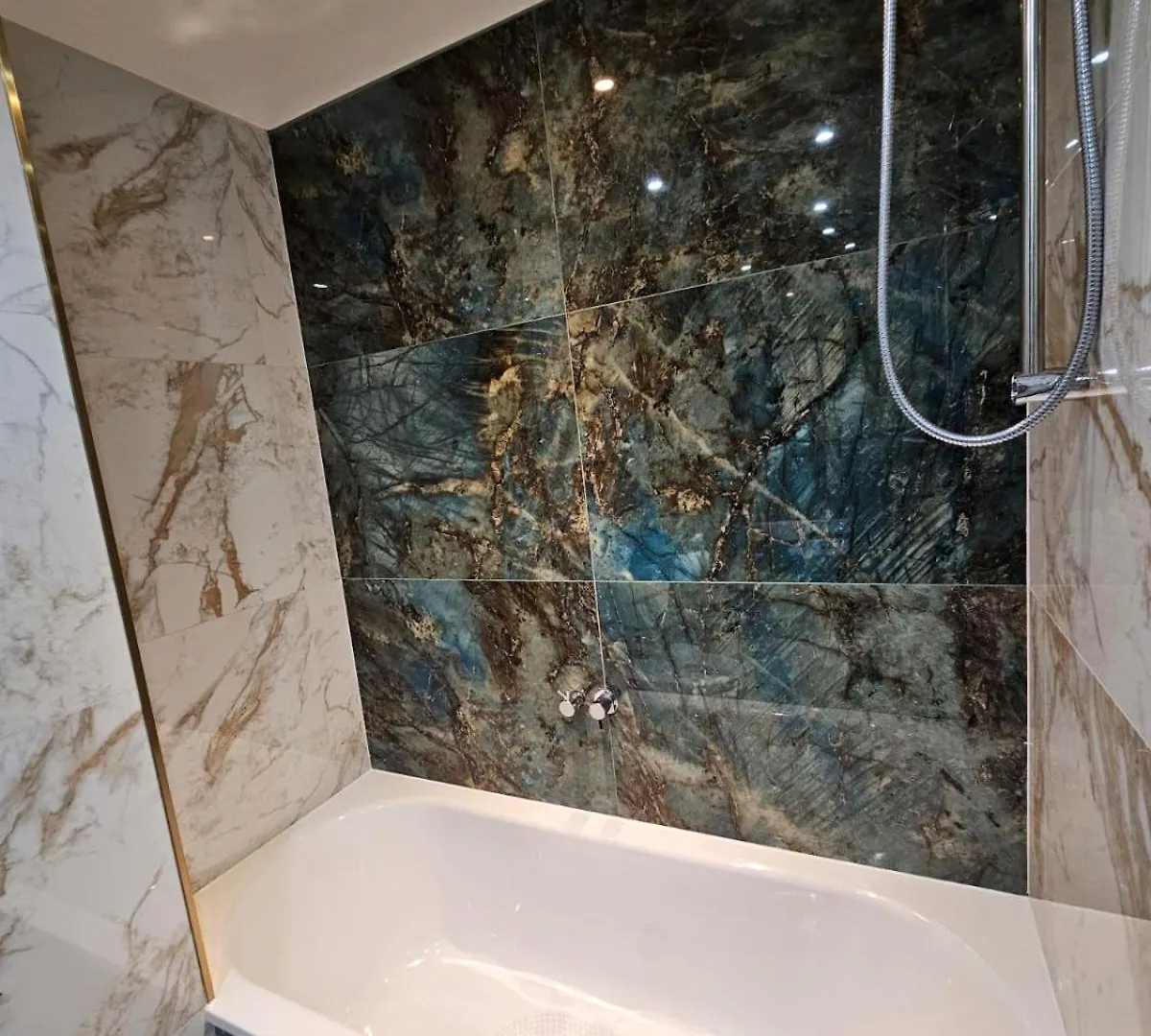 Luxury Apartment In Canary Wharf Londra
