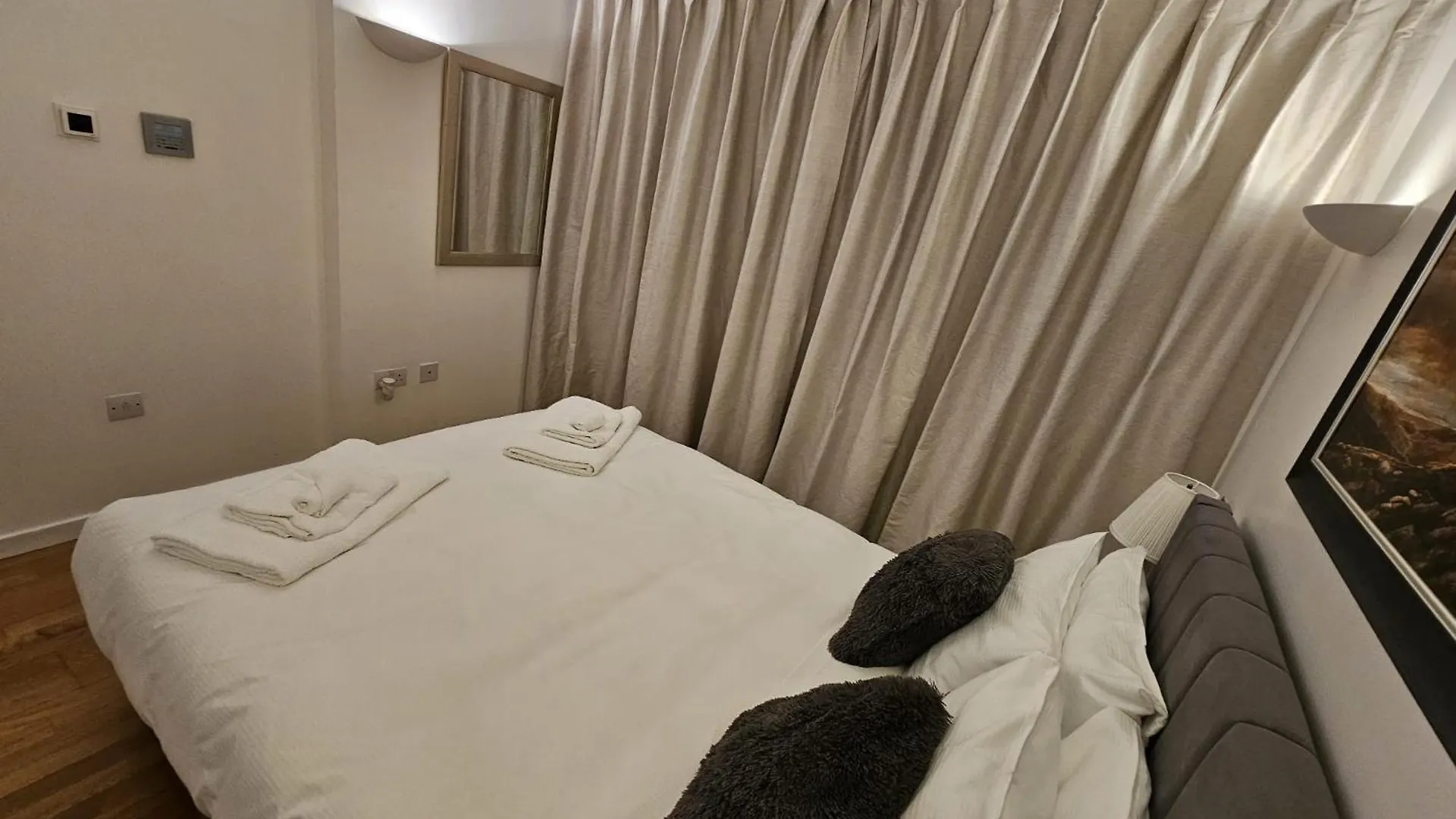 Luxury Apartment In Canary Wharf Londra 0*,  Regno Unito